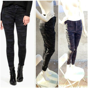 Social Standard‎ Camo High Rise Skinny Jeans